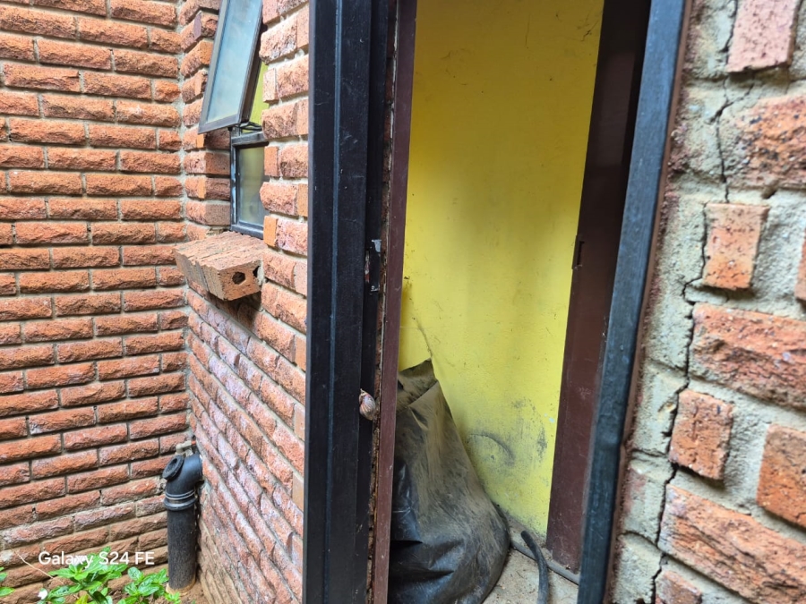 3 Bedroom Property for Sale in Safari Gardens North West